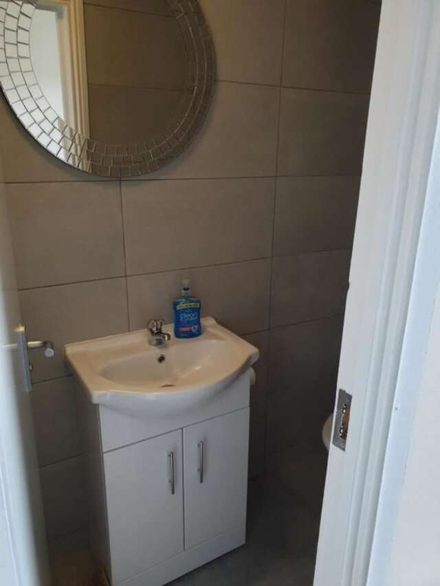 Гостевой дом Double bedroom studios Дублин-51